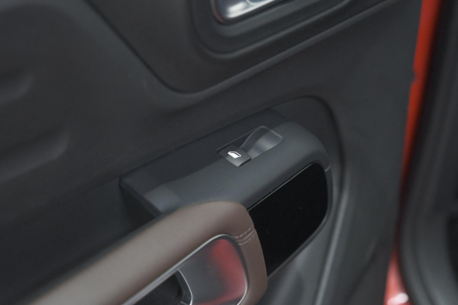 Citroën C5 Aircross 1.6 PureTech 180 EAT8 Shine | Trekhaak | 360 Camera | Panoramadak | Adaptieve Cruise Control