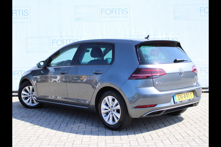 Volkswagen Golf 1.5 TSI Comfortline Business NL AUTO | CAMERA | CARPLAY | STOELVERW |