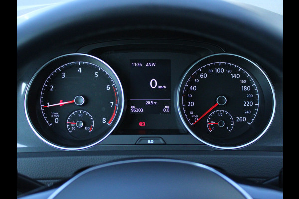 Volkswagen Golf 1.5 TSI Comfortline Business NL AUTO | CAMERA | CARPLAY | STOELVERW |