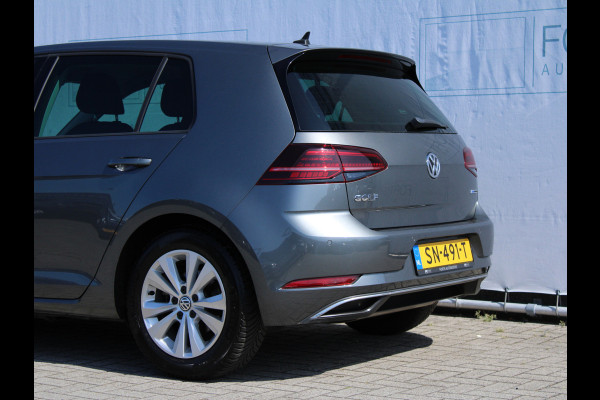 Volkswagen Golf 1.5 TSI Comfortline Business NL AUTO | CAMERA | CARPLAY | STOELVERW |