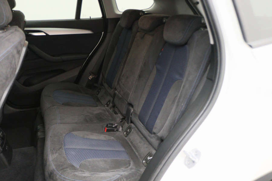 BMW X1 xDrive25i High Executive Edition