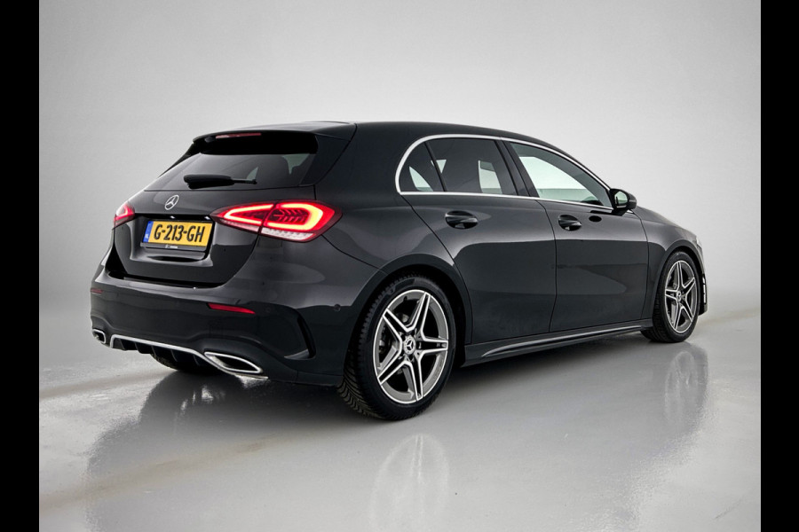 Mercedes-Benz A-Klasse 160 Business Solution AMG 5 spaaks lichtmetalen velgen | Navigatie | Parking support | Inclusief 24 maanden Mercedes-Benz Certified garantie voor Europa. / Auto Show Tilburg
