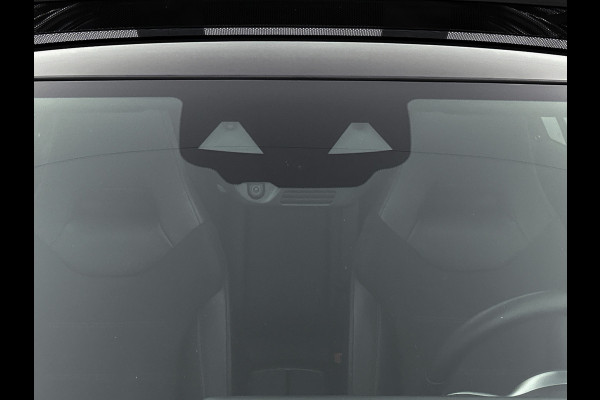 Mercedes-Benz A-Klasse 160 Business Solution AMG 5 spaaks lichtmetalen velgen | Navigatie | Parking support | Inclusief 24 maanden Mercedes-Benz Certified garantie voor Europa. / Auto Show Tilburg