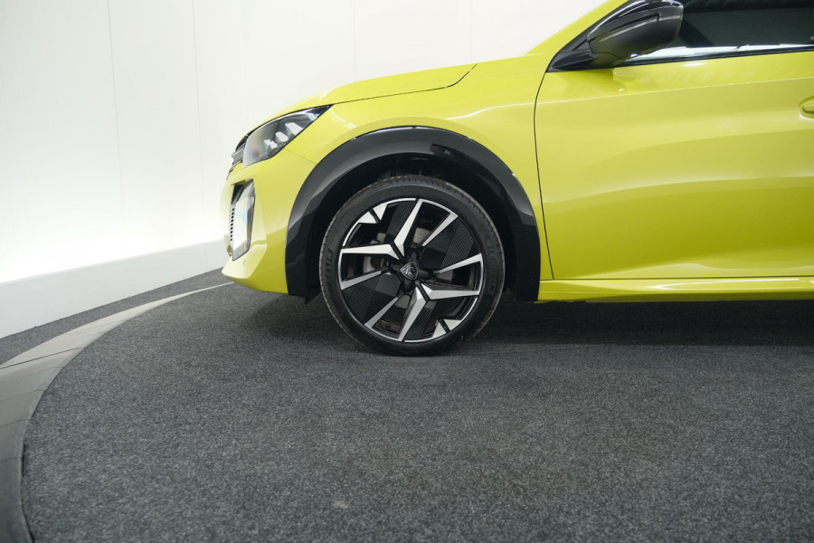 Peugeot 208 PureTech 100 GT | Camera | Apple Carplay | Parkeersensoren