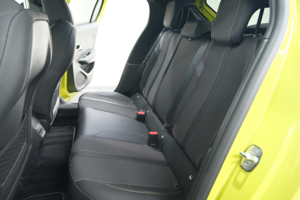 Peugeot 208 PureTech 100 GT | Camera | Apple Carplay | Parkeersensoren