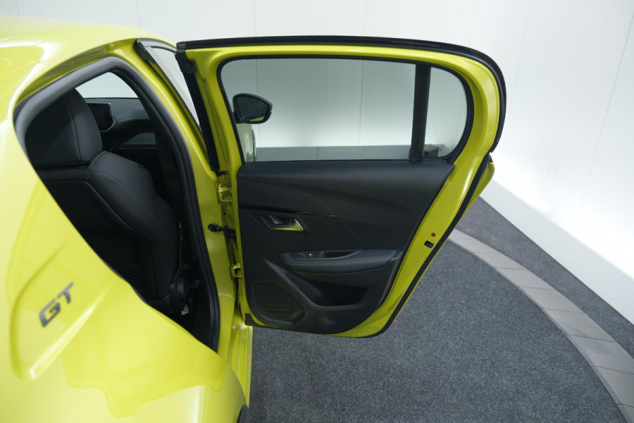 Peugeot 208 PureTech 100 GT | Camera | Apple Carplay | Parkeersensoren