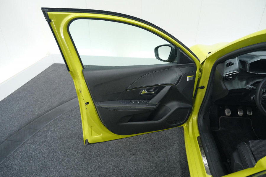 Peugeot 208 PureTech 100 GT | Camera | Apple Carplay | Parkeersensoren
