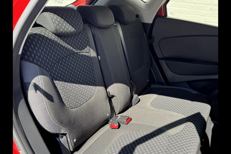 Renault Captur 1.2 TCe Intens Dealeronderhouden Cruise control Climate control Andriod Parkeersensoren