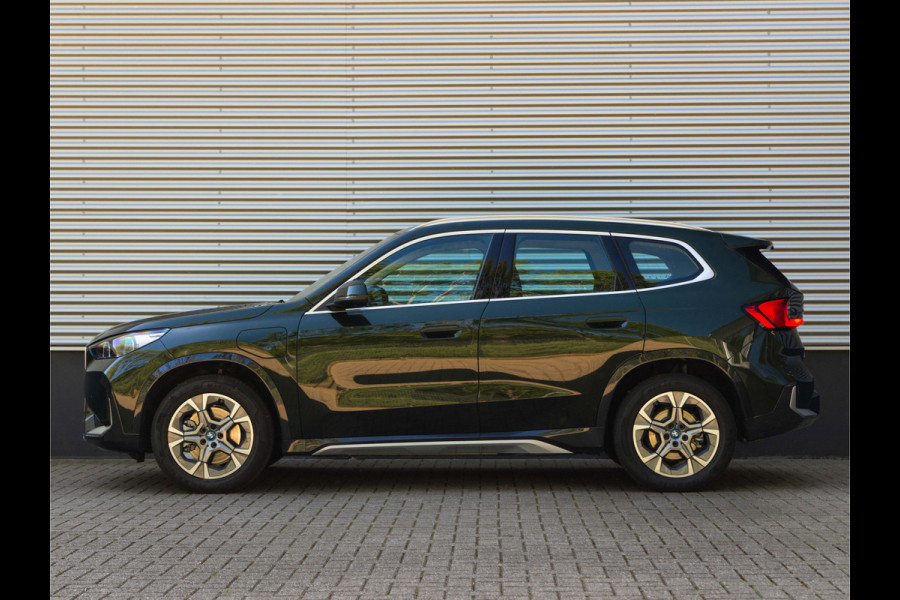 BMW X1 xDrive25e xLine - Sportzetels - Camera - Spiegel Pakket
