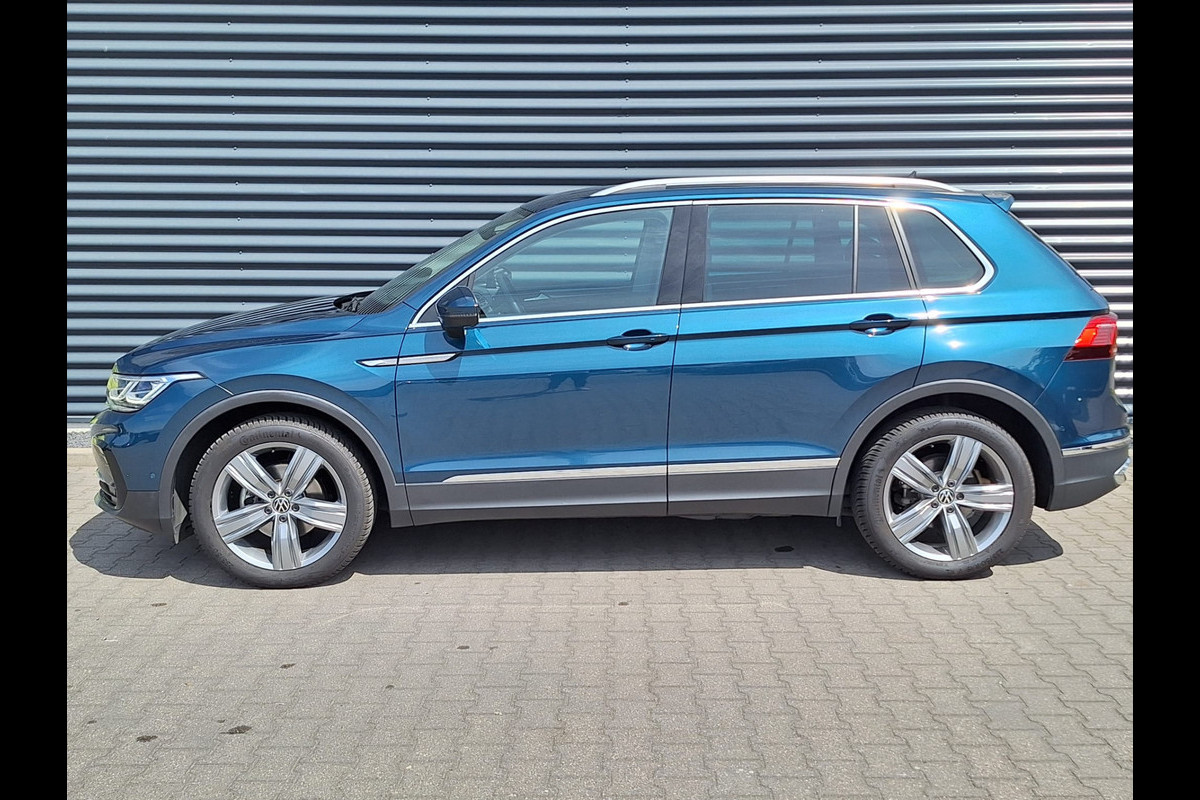 Volkswagen Tiguan 1.5 TSI R-Line 150 pk DSG | Carplay | Adaptief Cruise | Stuur/Stoelverwarming | IQ Light | Camera | Spraakbediening | Volkswagen Tiguan 1.5 TSI R-Line 150 pk DSG | Carplay | Adaptief Cruise | Stuur/Stoelverwarming | IQ Light | Camera | Spraakbediening |