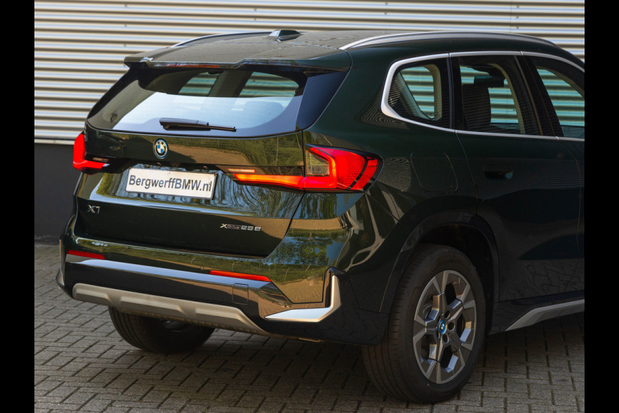 BMW X1 xDrive25e xLine - Sportzetels - Camera - Spiegel Pakket