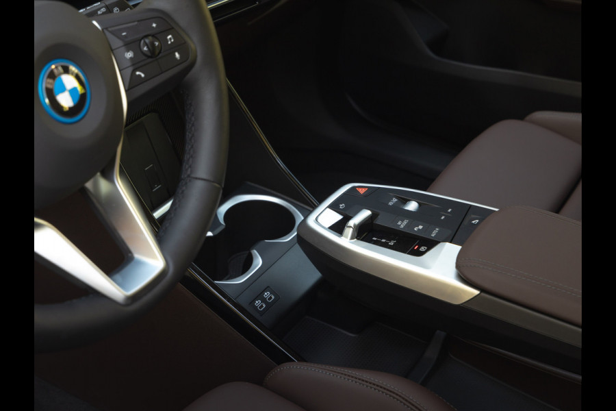 BMW X1 xDrive25e xLine - Sportzetels - Camera - Spiegel Pakket