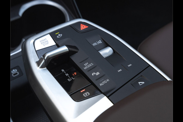 BMW X1 xDrive25e xLine - Sportzetels - Camera - Spiegel Pakket