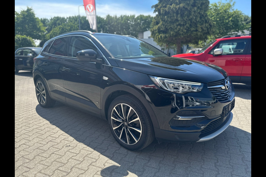 Opel Grandland X 1.6 Turbo Hybrid Plug-in Innovation