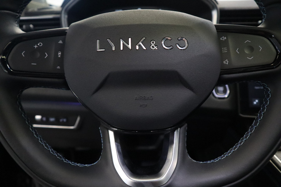 Lynk & Co 01 1.5 180pk Navigatie Panoramadak Memoriestoelen Stoelverwarming 360Camera 20LMV