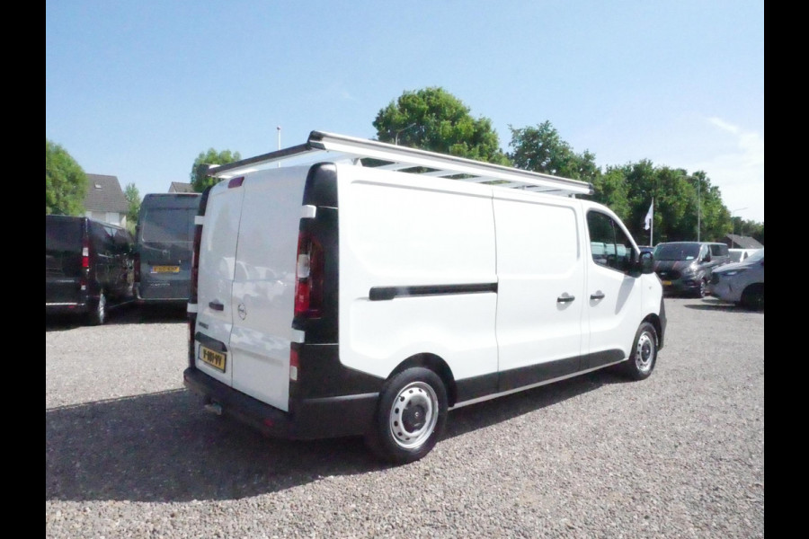 Opel Vivaro 1.6 CDTI 120PK, L2H1, Airco