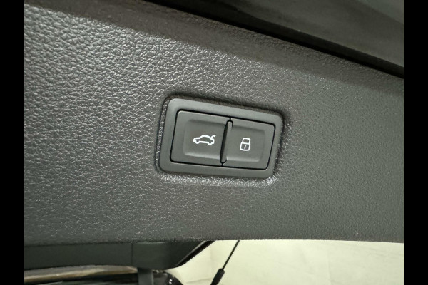 Audi Q7 55 TFSI e Quattro BlackEdition S-Line Pano B&O Lucht