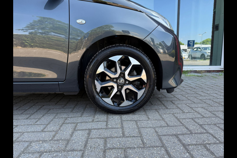 Toyota Aygo 1.0 VVT-i x-joy cabrio - Navi - Climate - Org.NL