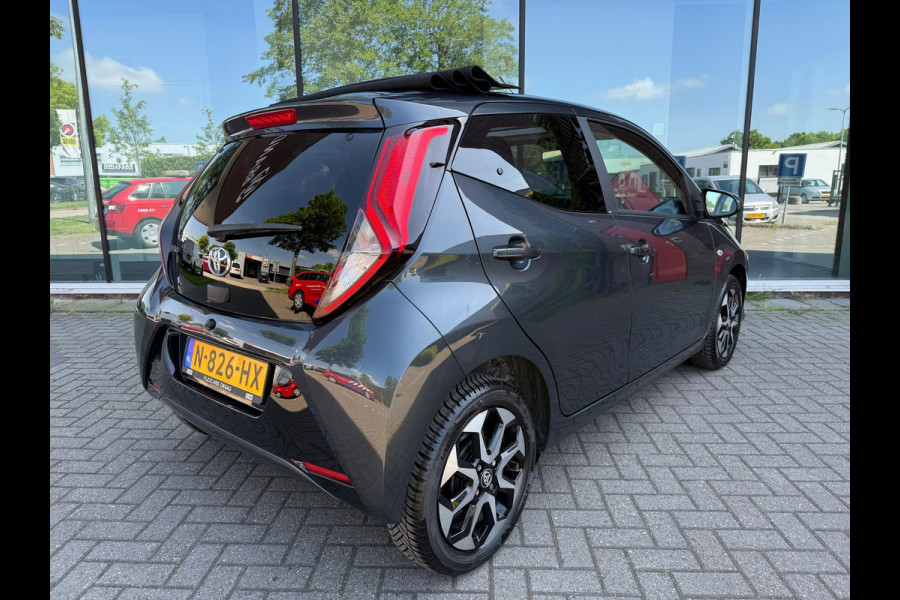 Toyota Aygo 1.0 VVT-i x-joy cabrio - Navi - Climate - Org.NL