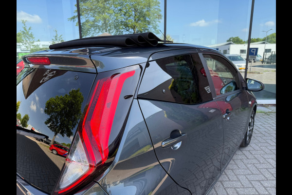 Toyota Aygo 1.0 VVT-i x-joy cabrio - Navi - Climate - Org.NL