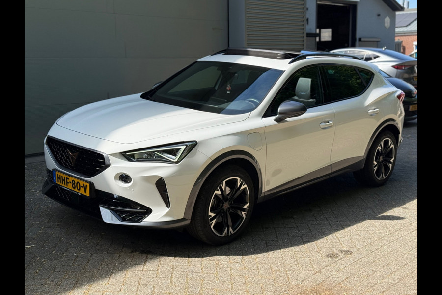 CUPRA Formentor 1.4 e-Hybrid Performance l Pano l Camera l Climate l Dab+ l Navi l Virtual l Sfeerverlichting l