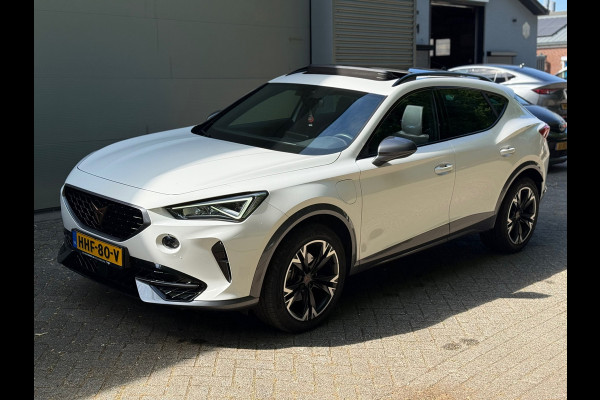 CUPRA Formentor 1.4 e-Hybrid Performance l Pano l Camera l Climate l Dab+ l Navi l Virtual l Sfeerverlichting l