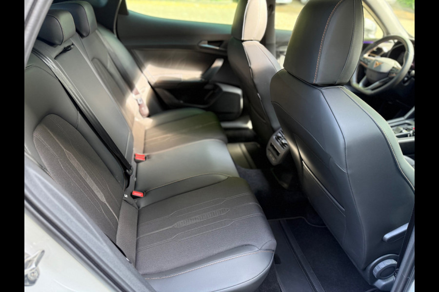 CUPRA Formentor 1.4 e-Hybrid Performance l Pano l Camera l Climate l Dab+ l Navi l Virtual l Sfeerverlichting l