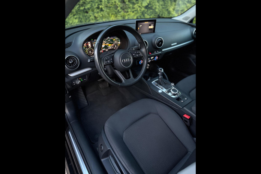Audi A3 Sportback 40 e-tron Advance Sport Camera CarPlay