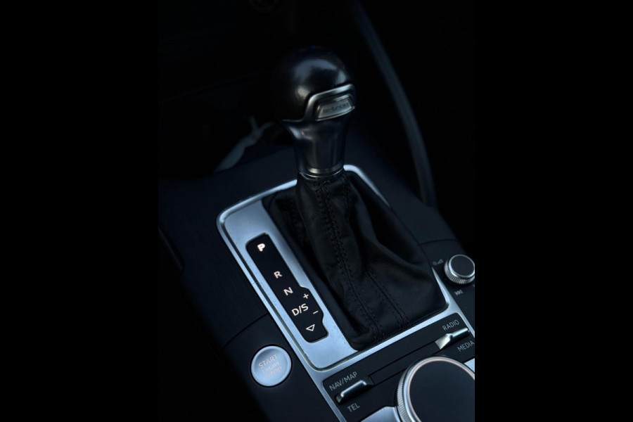 Audi A3 Sportback 40 e-tron Advance Sport Camera CarPlay