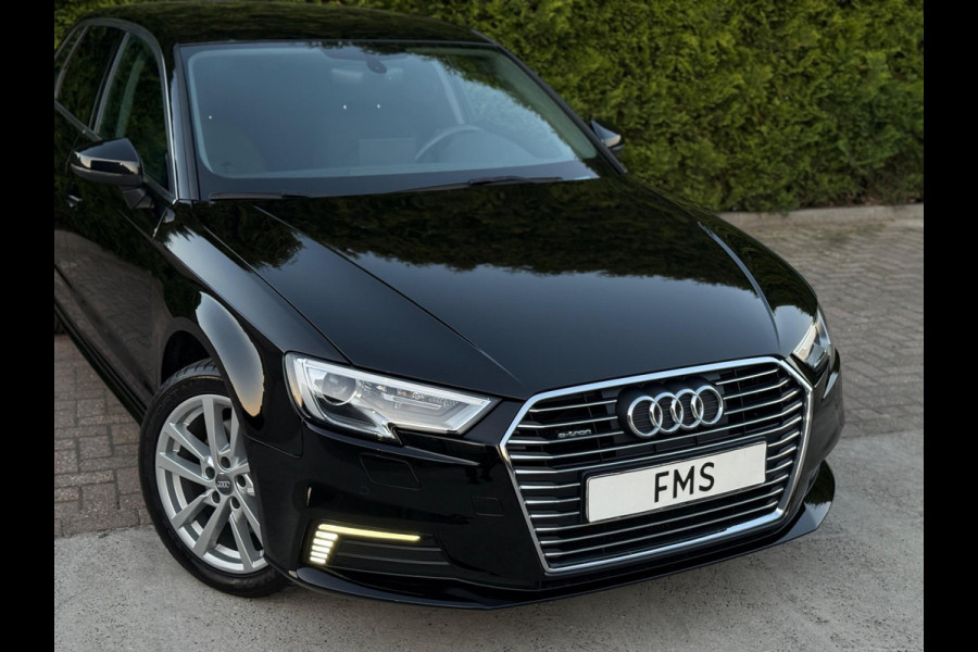 Audi A3 Sportback 40 e-tron Advance Sport Camera CarPlay