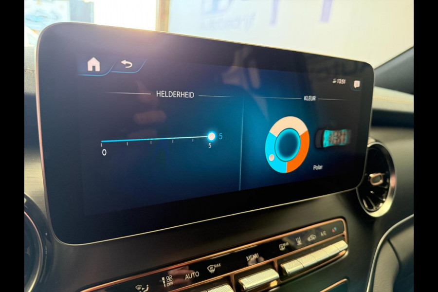 Mercedes-Benz Eqv 300 L3 - 8 pers. Vol opties - Leer - EQV interieur - exterieur - camera - incl. Garantie