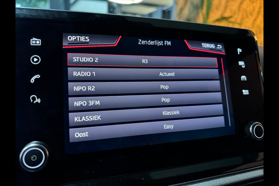 Seat Tarraco 1.5 TSI Style Garantie StoelVW CarPlay Camera Virtual Dash DAB Cruise Navi Clima Rijklaar