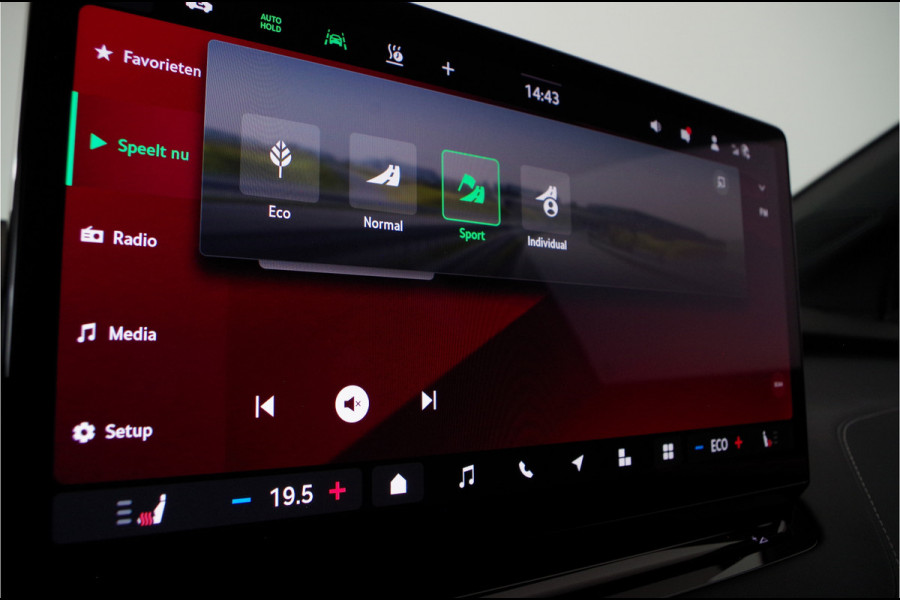 Škoda Elroq 60 Sportline Edition > Direct leverbaar! Steel Grey/Winter-pakket/Matrix LED-koplampen... | 8062 |