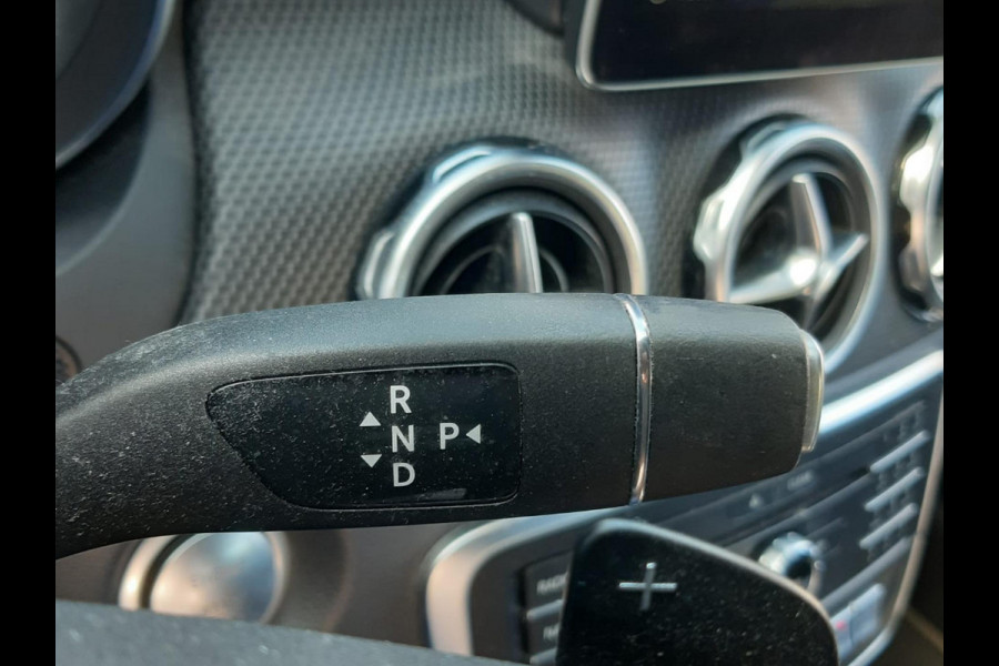 Mercedes-Benz GLA 180 Business Solution | automaat |