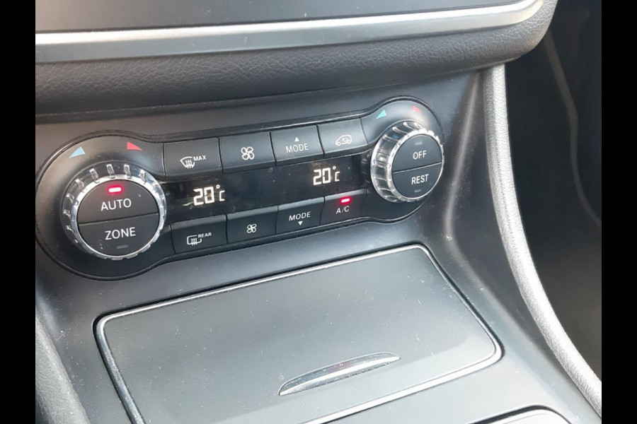 Mercedes-Benz GLA 180 Business Solution | automaat |