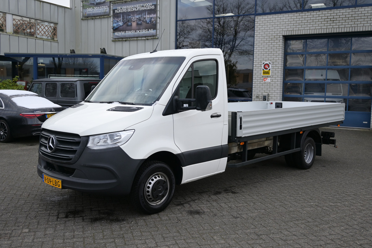 Mercedes-Benz Sprinter 514 CDI L3 Open laadbak Geveerde verwarmde stoel, MBUX met Apple Carplay / Android Auto Mercedes-Benz Sprinter 514 CDI L3 Open laadbak Geveerde verwarmde stoel, MBUX met Apple Carplay / Android Auto