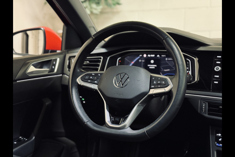Volkswagen Polo 1.0 TSI 110PK DSG R-Line Business | Panorama | IQ | Beats | Virtual Pro
