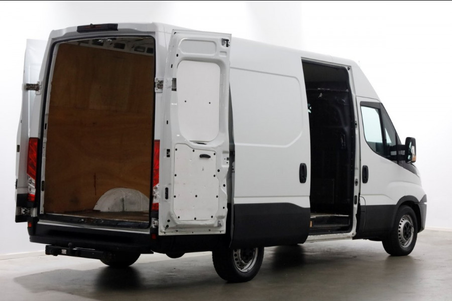 Iveco Daily 35S16 160pk E6 L2H2 HiMatic Automaat Airco/Camera Trekhaak 3500kg 05-2018