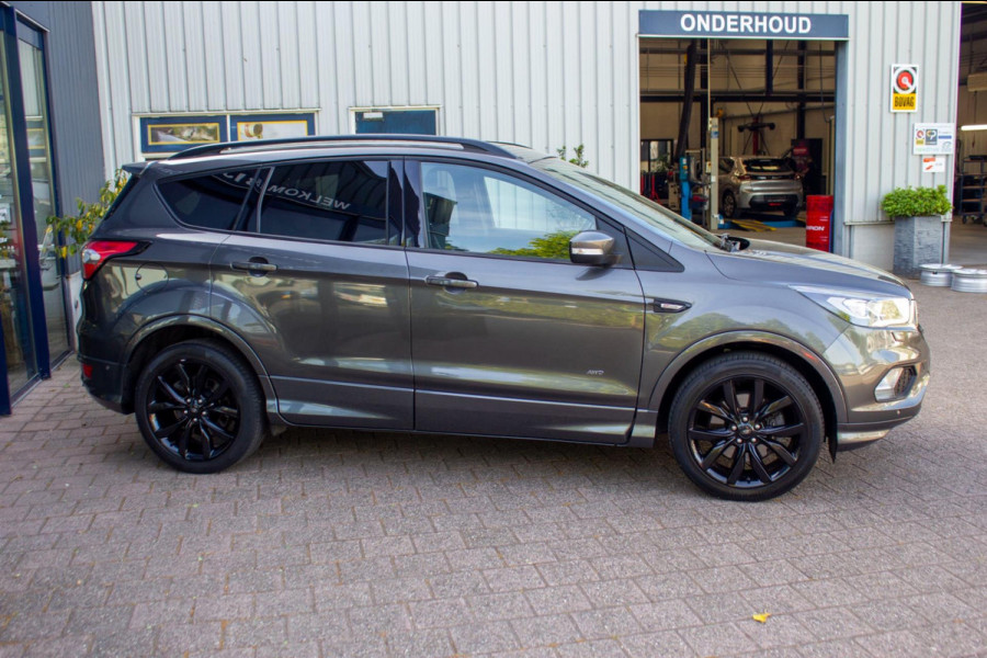 Ford Kuga 1.5 EcoBoost ST Line|Prijs rijklaar incl 12 mnd garantie| Pano Navi Elek trekhaak Carplay Stuur en stoelverwarming PDC