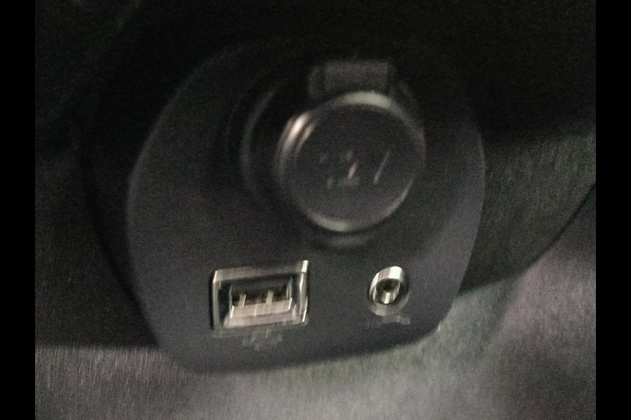 Citroën C1 1.0 VTi Feel uit 2022 Rijklaar  + 12 maanden Bovag-garantie Henk Jongen Auto's in Helmond,  al 50 jaar service zoals 't hoort!