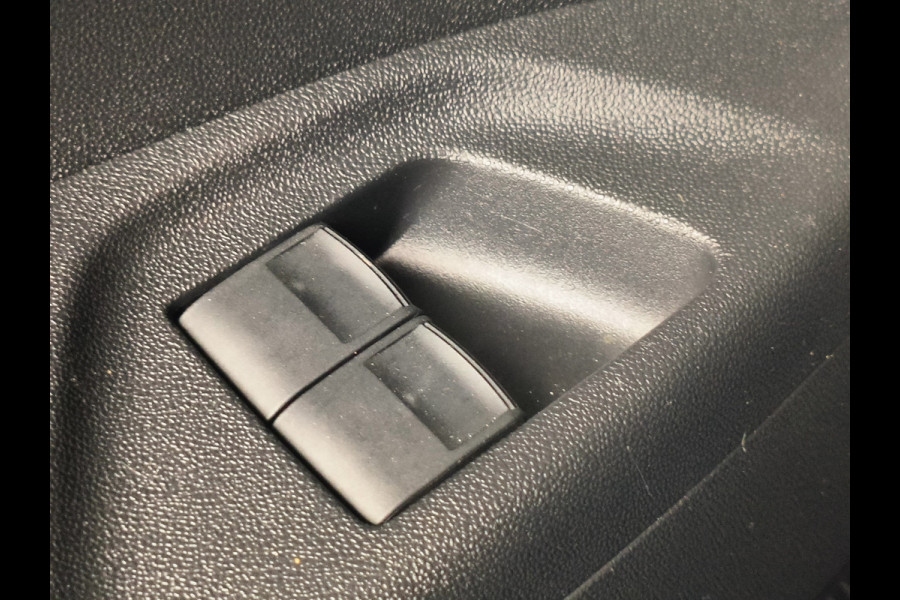 Citroën C1 1.0 VTi Feel uit 2022 Rijklaar  + 12 maanden Bovag-garantie Henk Jongen Auto's in Helmond,  al 50 jaar service zoals 't hoort!