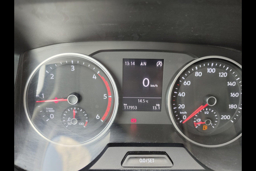 Volkswagen Crafter 30 2.0TDI L3H2 Airco Camera Navi Ingebouwd kantoor Bluetooth EURO6 Betonplex vloer Wandbekleding Schuifdeur Buro 2.500kg trekvermogen keurige bus!
