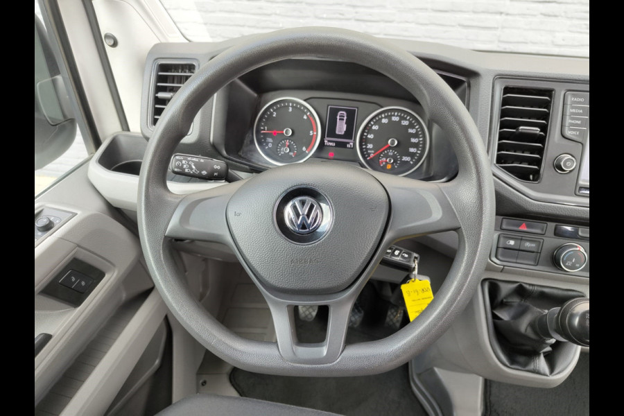 Volkswagen Crafter 30 2.0TDI L3H2 Airco Camera Navi Ingebouwd kantoor Bluetooth EURO6 Betonplex vloer Wandbekleding Schuifdeur Buro 2.500kg trekvermogen keurige bus!