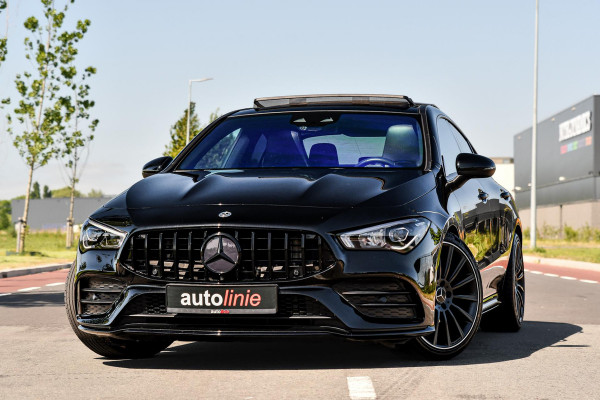 Mercedes-Benz CLA-Klasse 180 AMG Night ed. Pano, Camera, Sfeer, CarPlay, 19''!