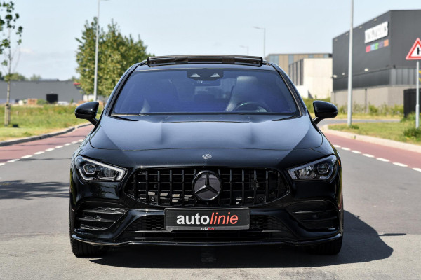 Mercedes-Benz CLA-Klasse 180 AMG Night ed. Pano, Camera, Sfeer, CarPlay, 19''!