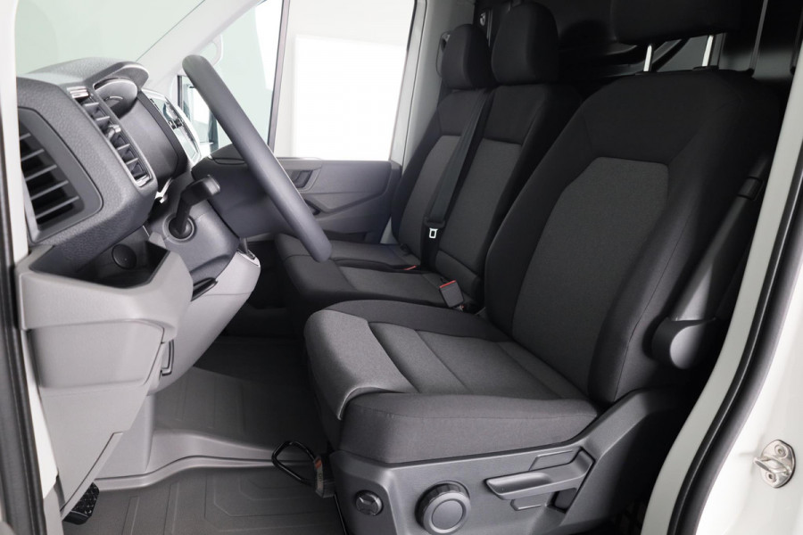 Volkswagen Crafter Comfortline L3H3 2.0 TDI EU6 140 pk GVW 3.5T