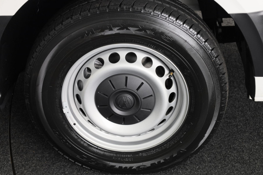Volkswagen Crafter Comfortline L3H3 2.0 TDI EU6 140 pk GVW 3.5T