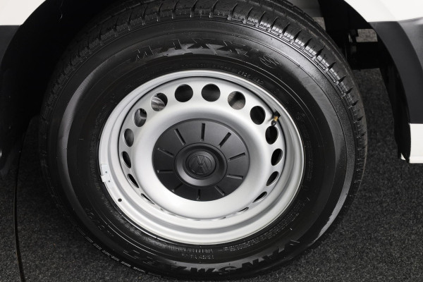 Volkswagen Crafter Comfortline L3H3 2.0 TDI EU6 140 pk GVW 3.5T