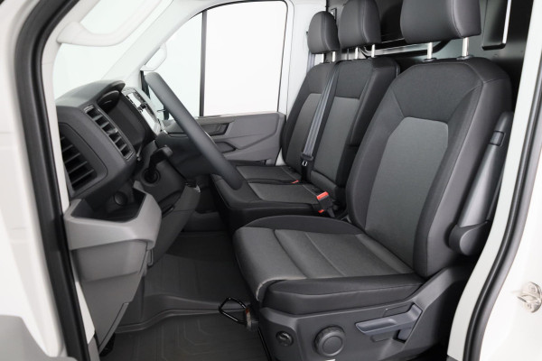 Volkswagen Crafter Highline L3H3 2.0 TDI EU6 140 pk 3.5T Automaat