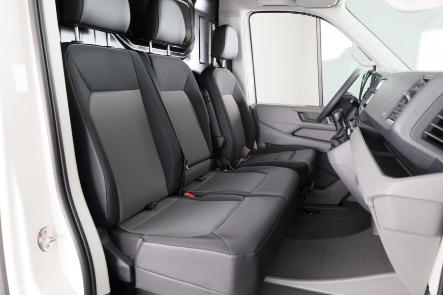 Volkswagen Crafter Highline L3H3 2.0 TDI EU6 140 pk 3.5T Automaat